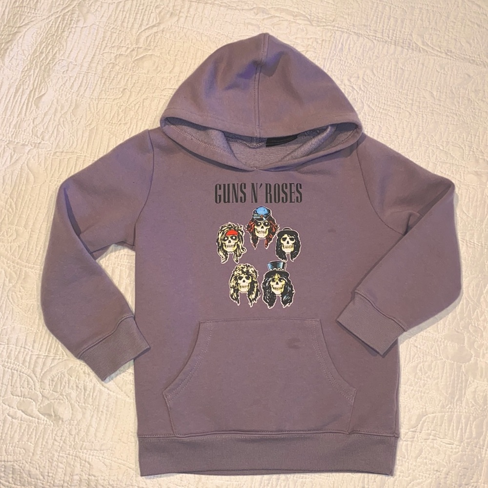 Cotton On Kids GUNS n ROSES lavender hoodie. Size 6 gender neutral sweater